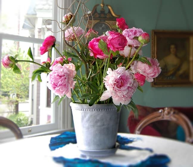 Tablescape design by Allison smith with vintage charm